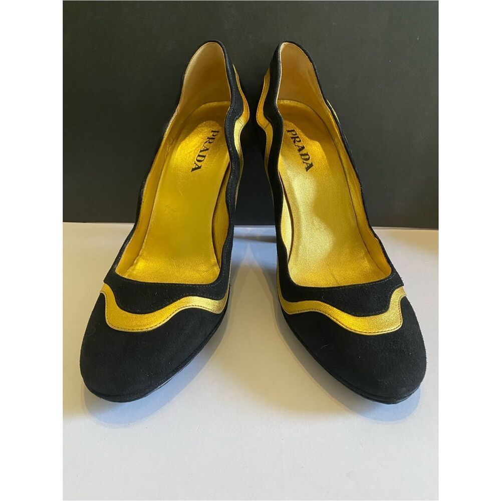 Prada 2008 Black and Gold Scalloped Wavy Heel w Box. Authentic - Picture 6 of 17